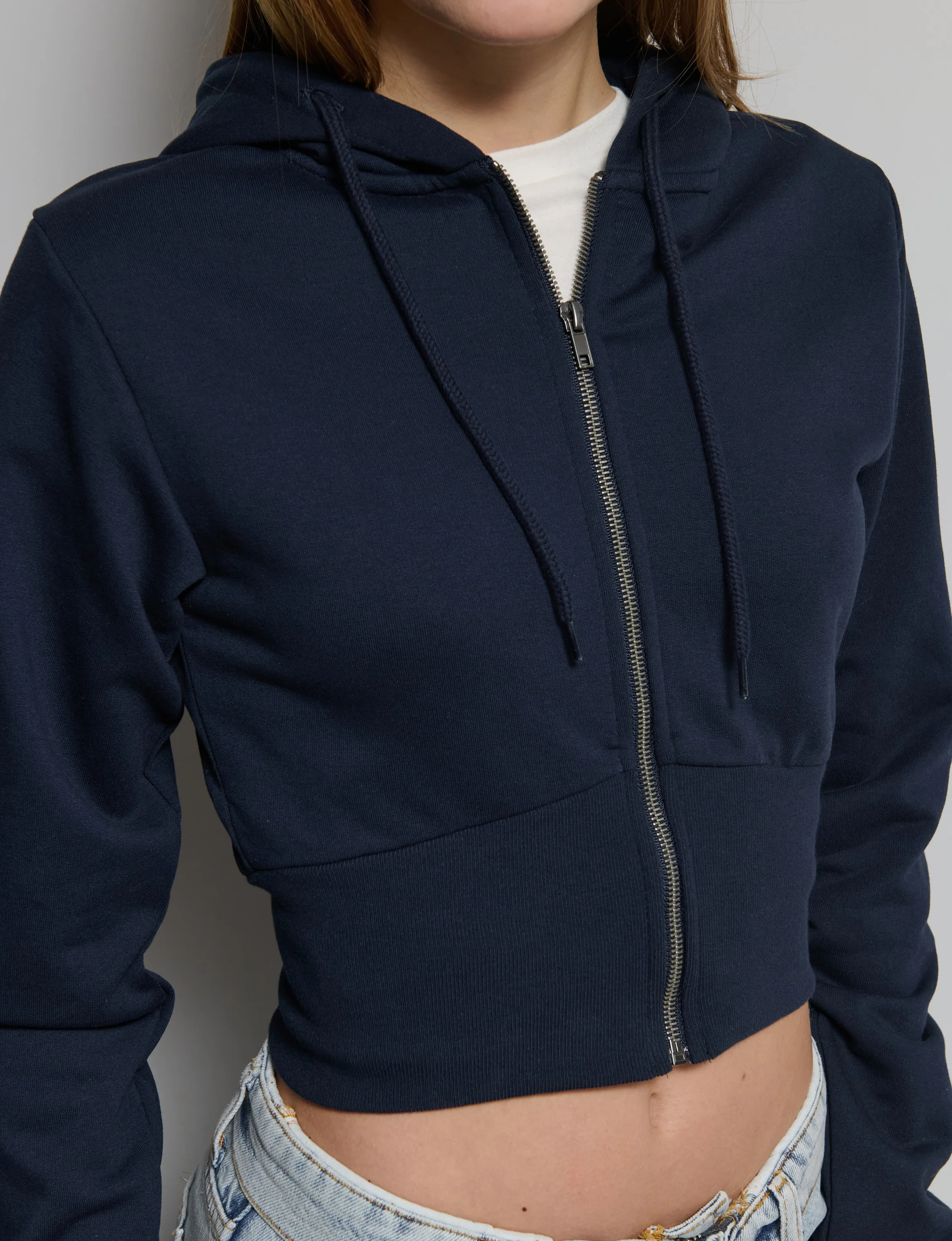 Felpa crop blu navy effetto corsetto - Image 2