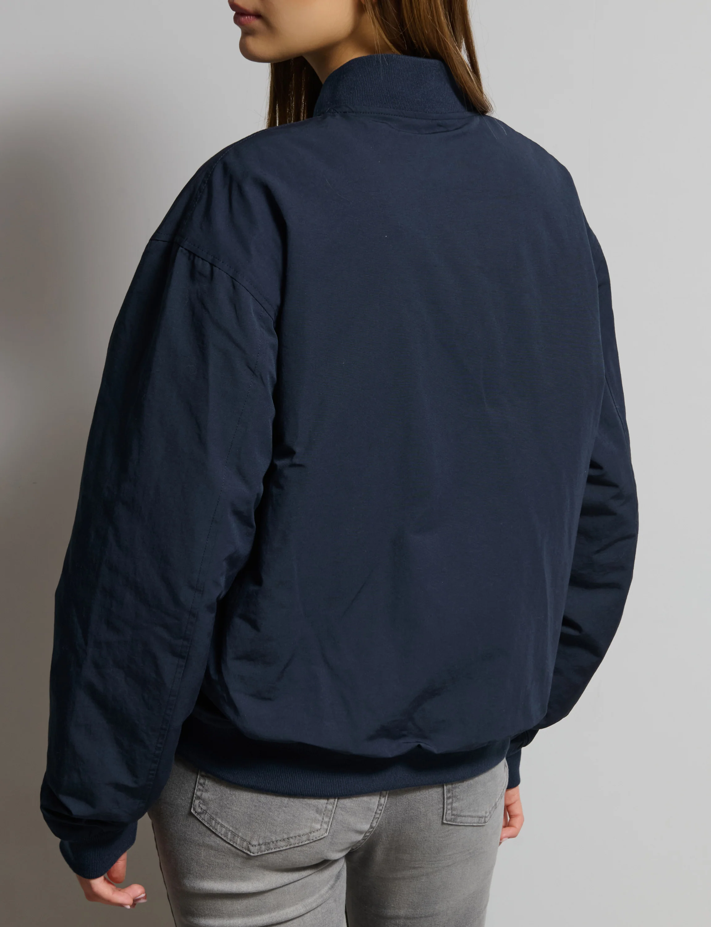 Giacca bomber blu con scritta - Image 5