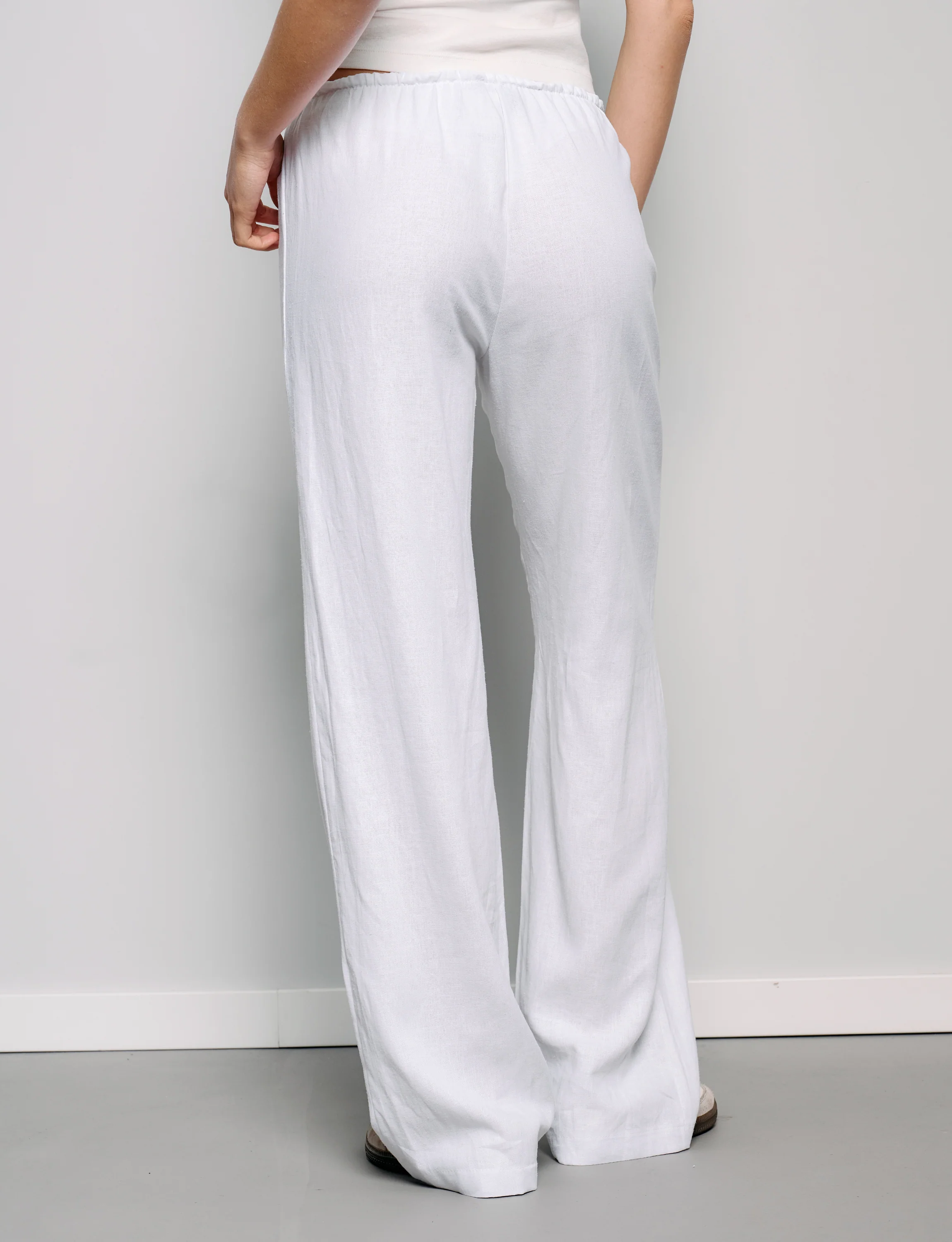 Pantalone in lino bianco - Image 4