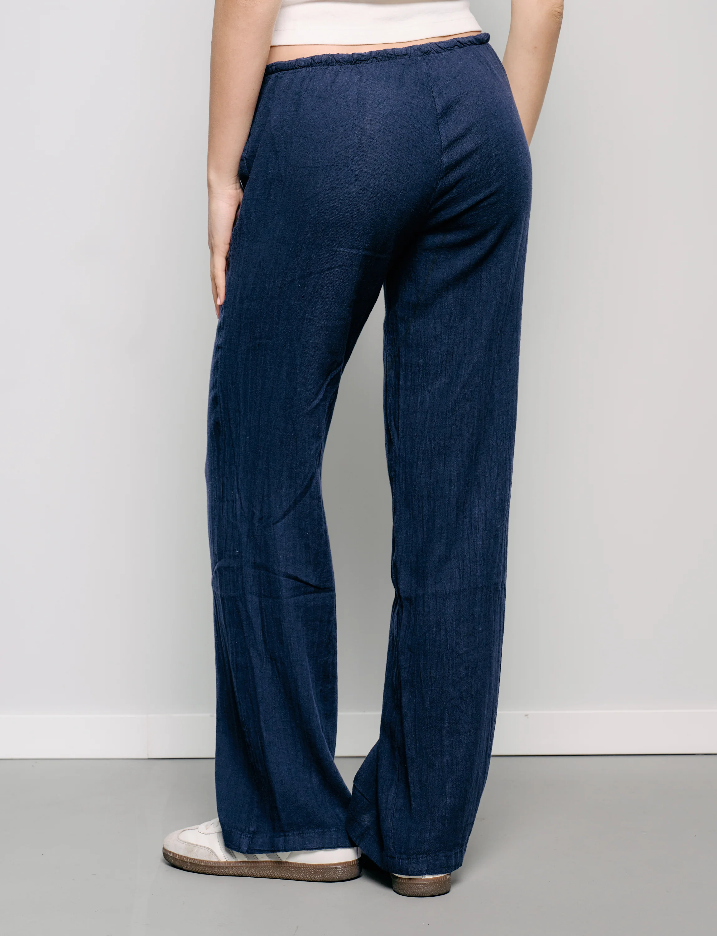 Pantalone in lino blu navy - Image 4