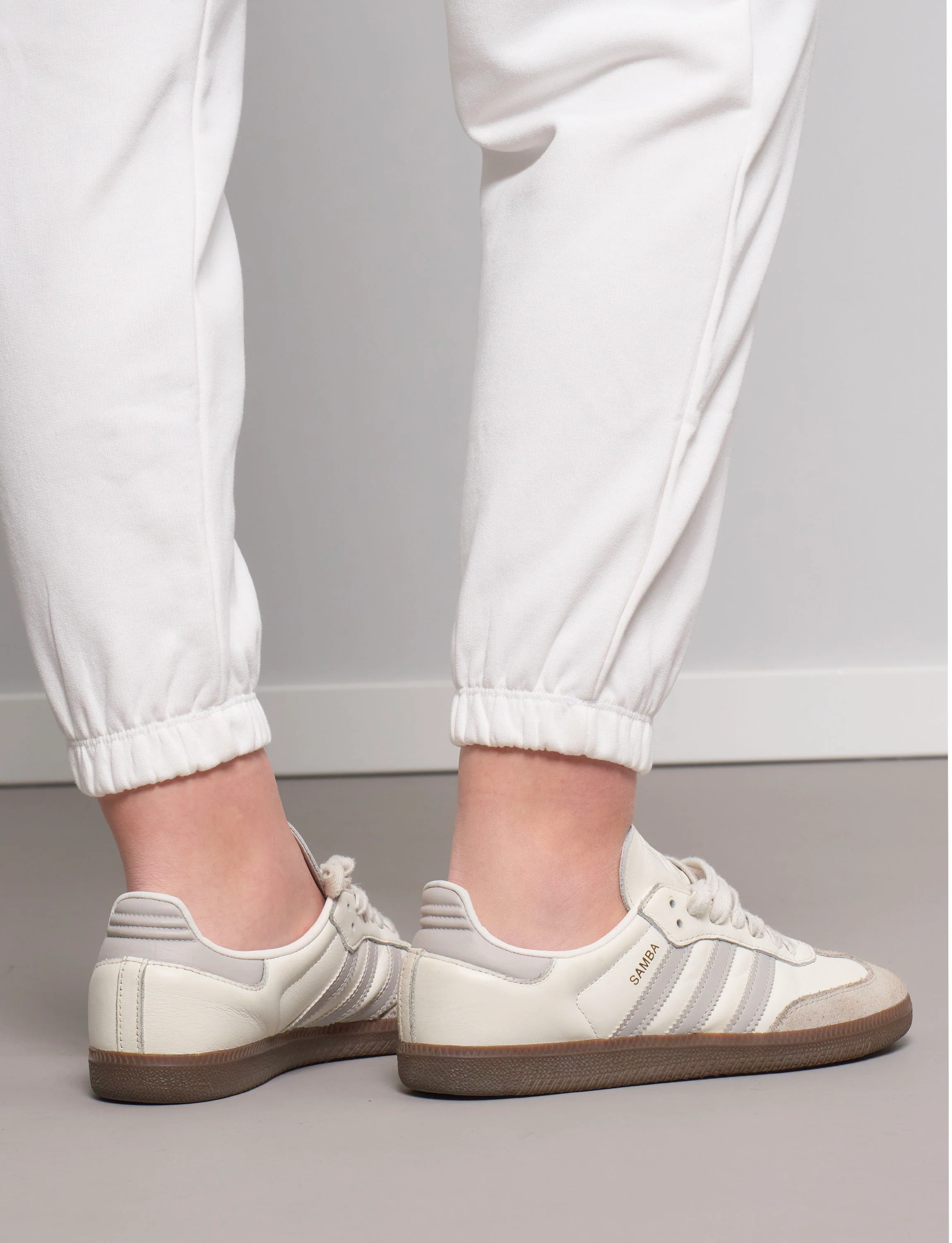 Pantalone bianco in felpa - Image 3
