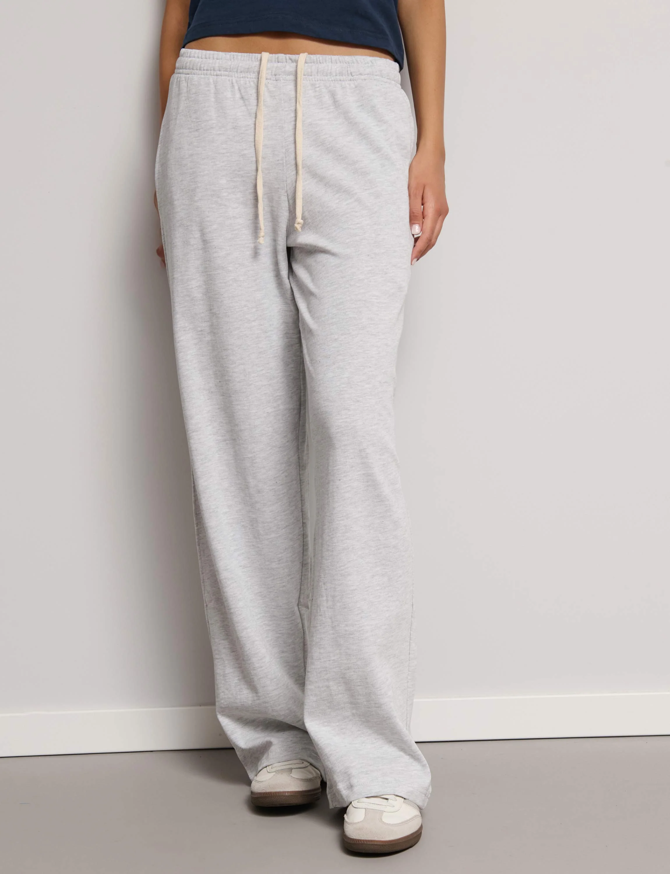 Pantalone tuta grigio a gamba ampia - Image 2