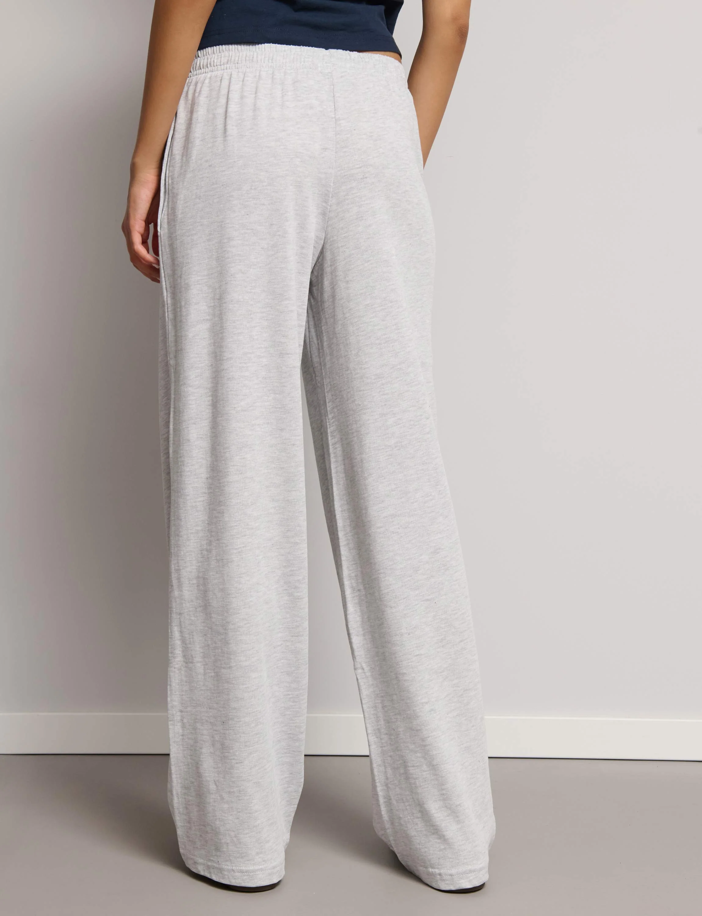 Pantalone tuta grigio a gamba ampia - Image 4