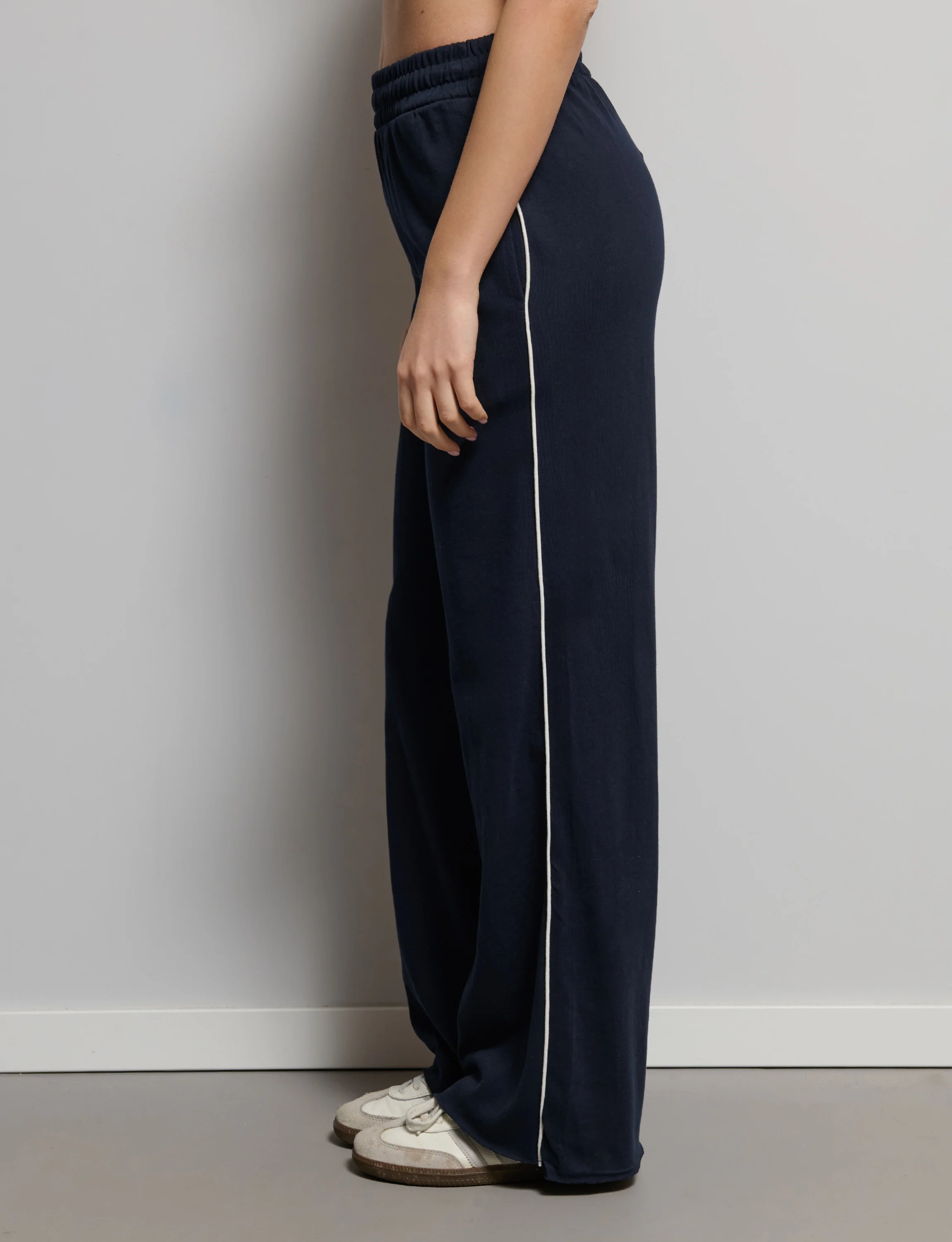 Pantalone tuta wide blu - Image 2