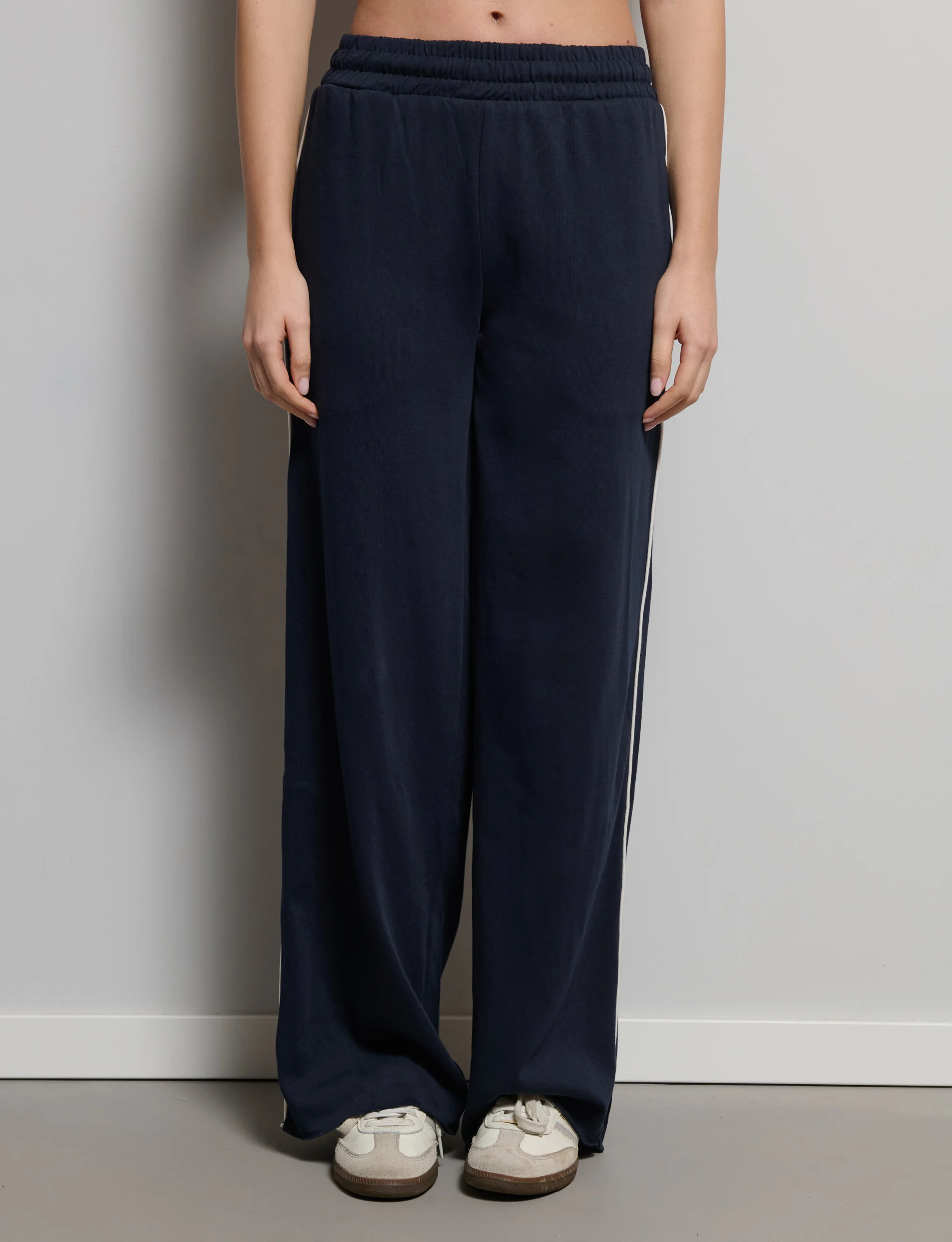Pantalone tuta wide blu - Image 4