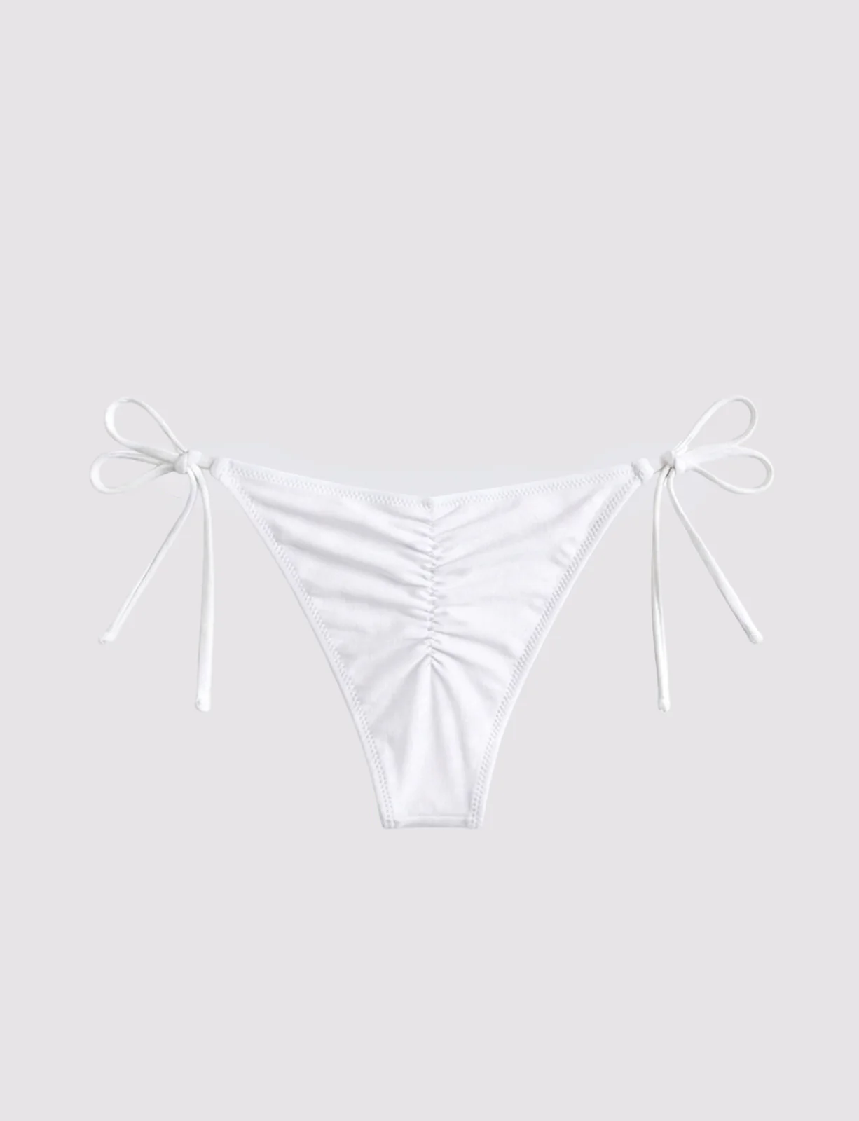 Slip bikini bianco con arricciatura - Image 2
