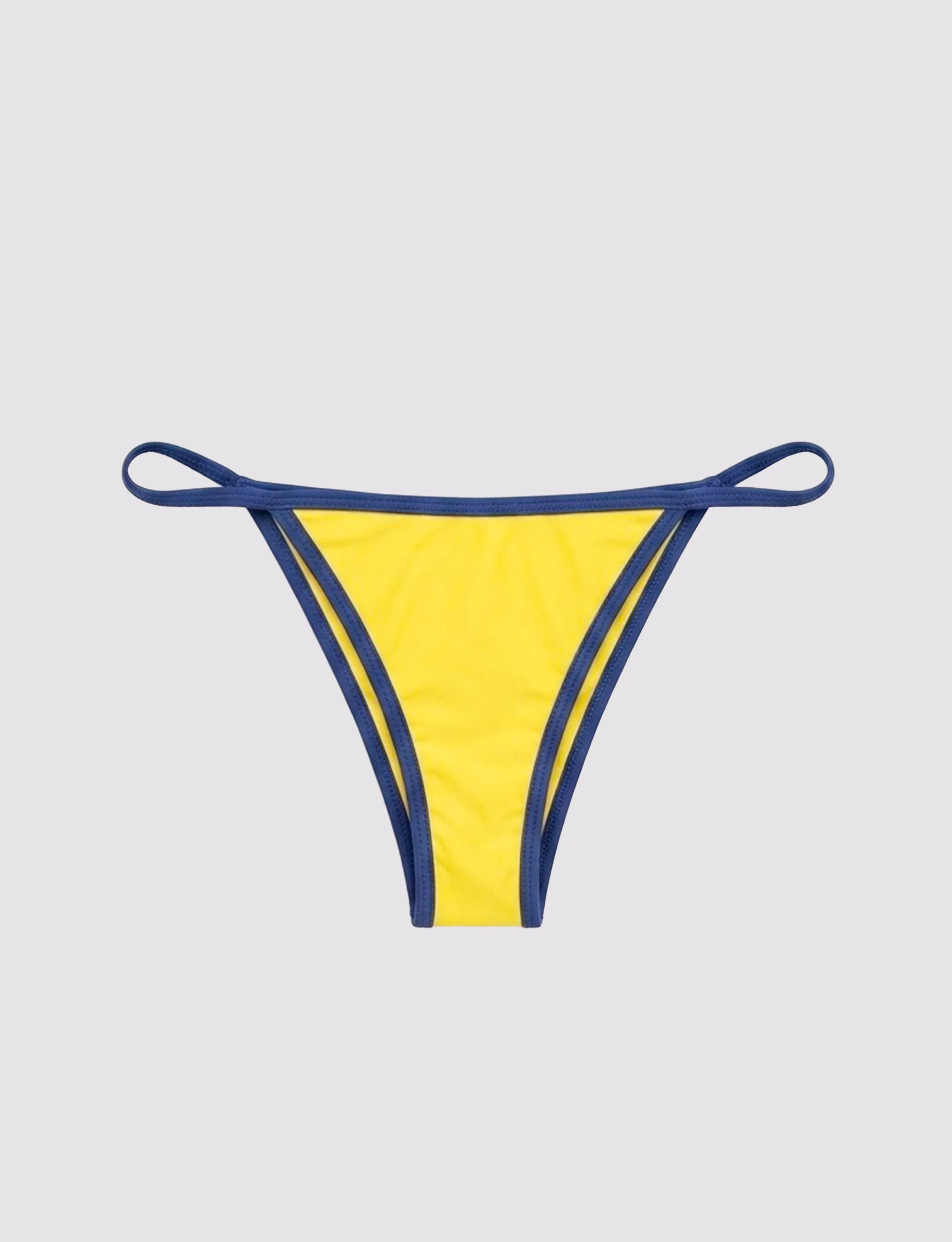 Slip bikini giallo con stella - Image 3