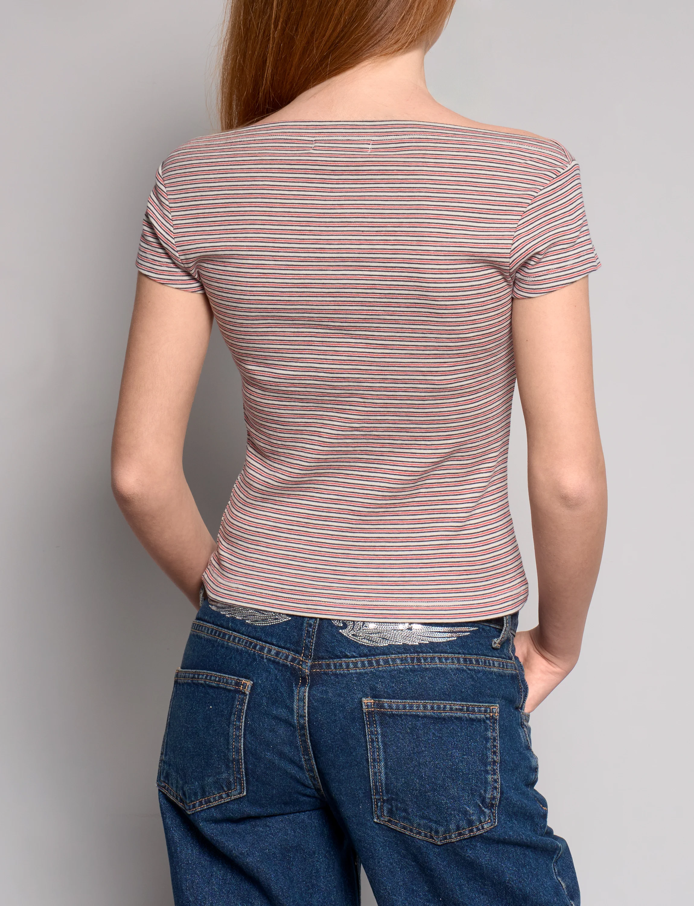T-shirt a righe con scollo a barca e stelle ricamate - Image 3