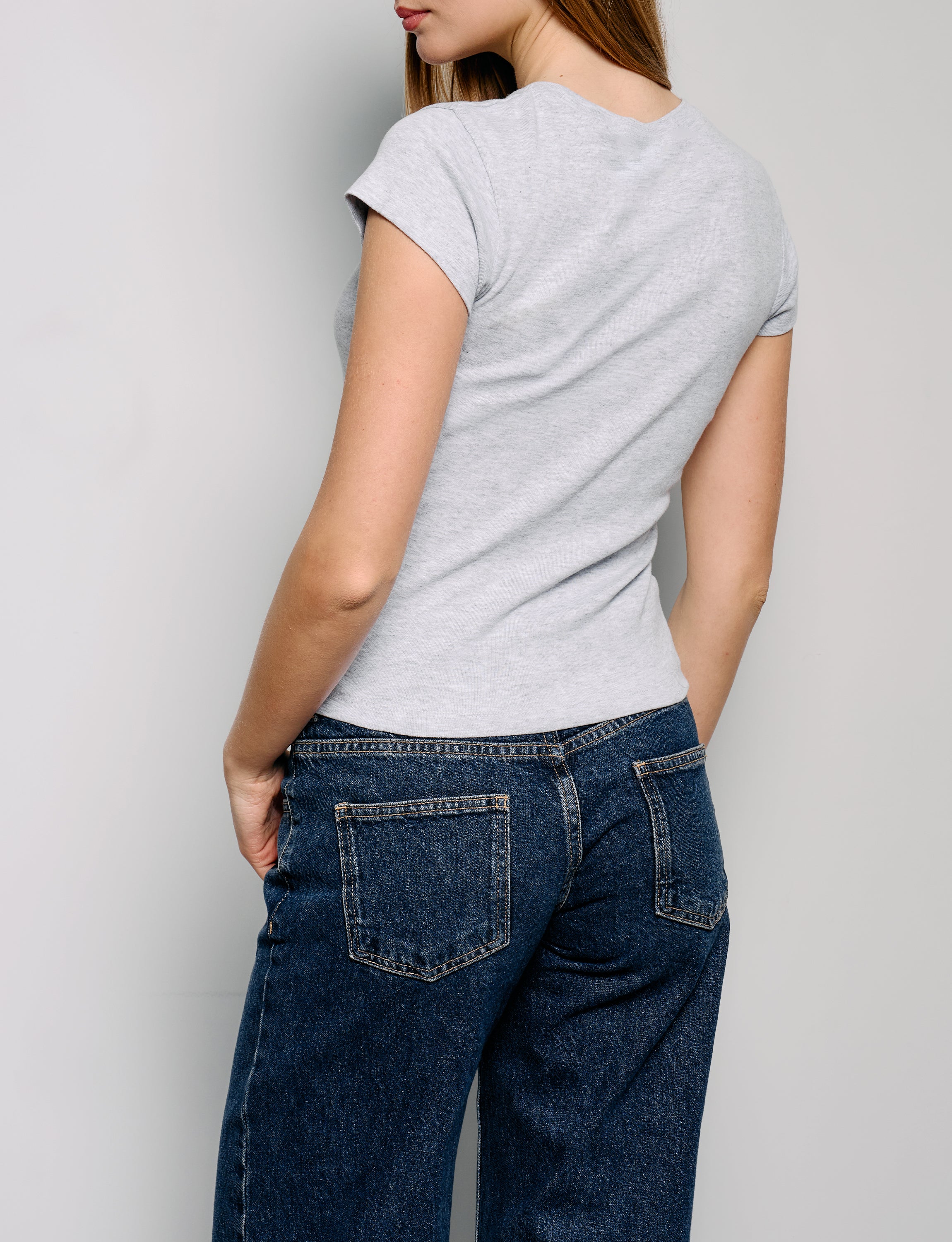 T-shirt grigia con scritta “Difficile da spiegare“ - Image 3
