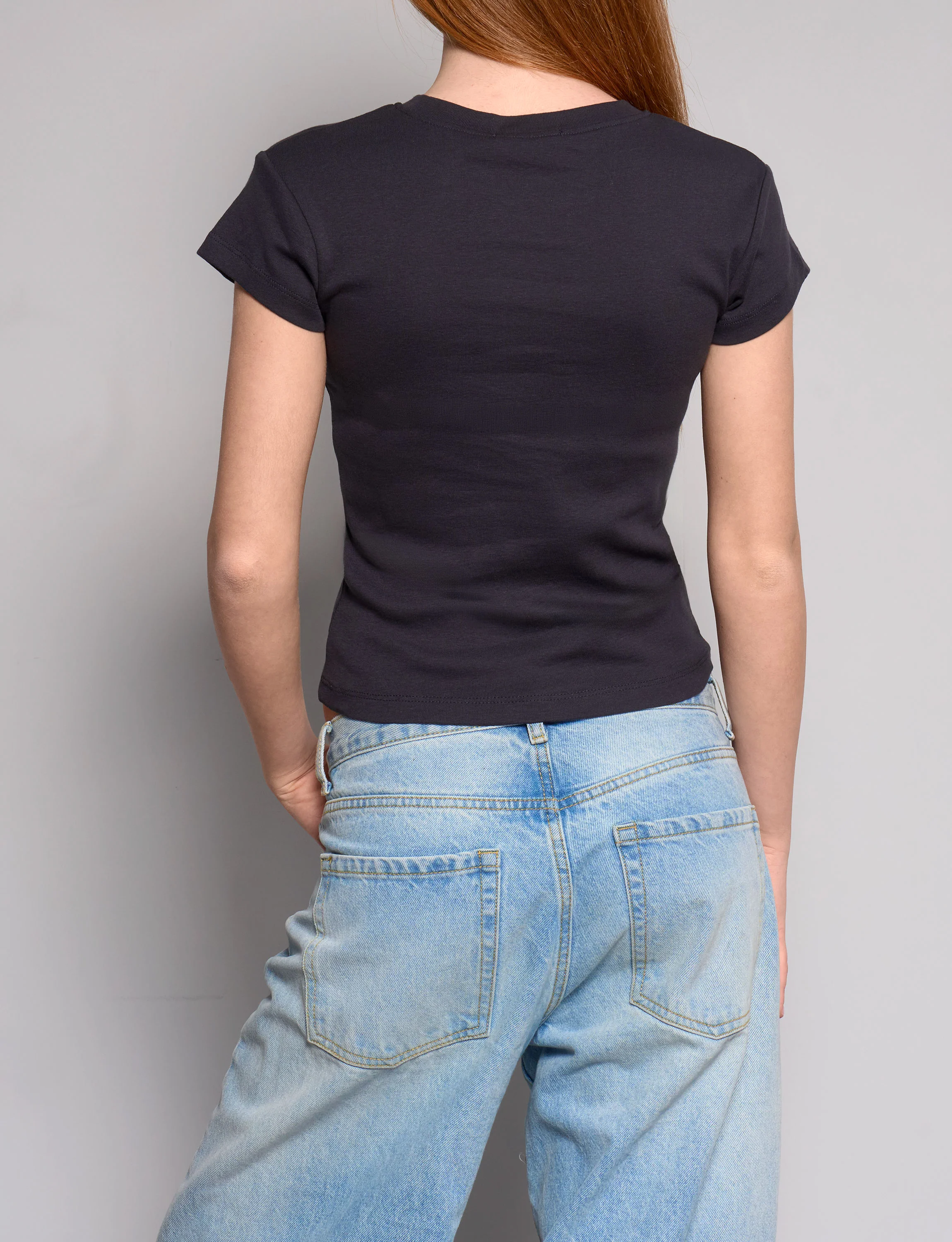 T-shirt blu notte con scritta “Facciamo tardi stasera?“ - Image 3
