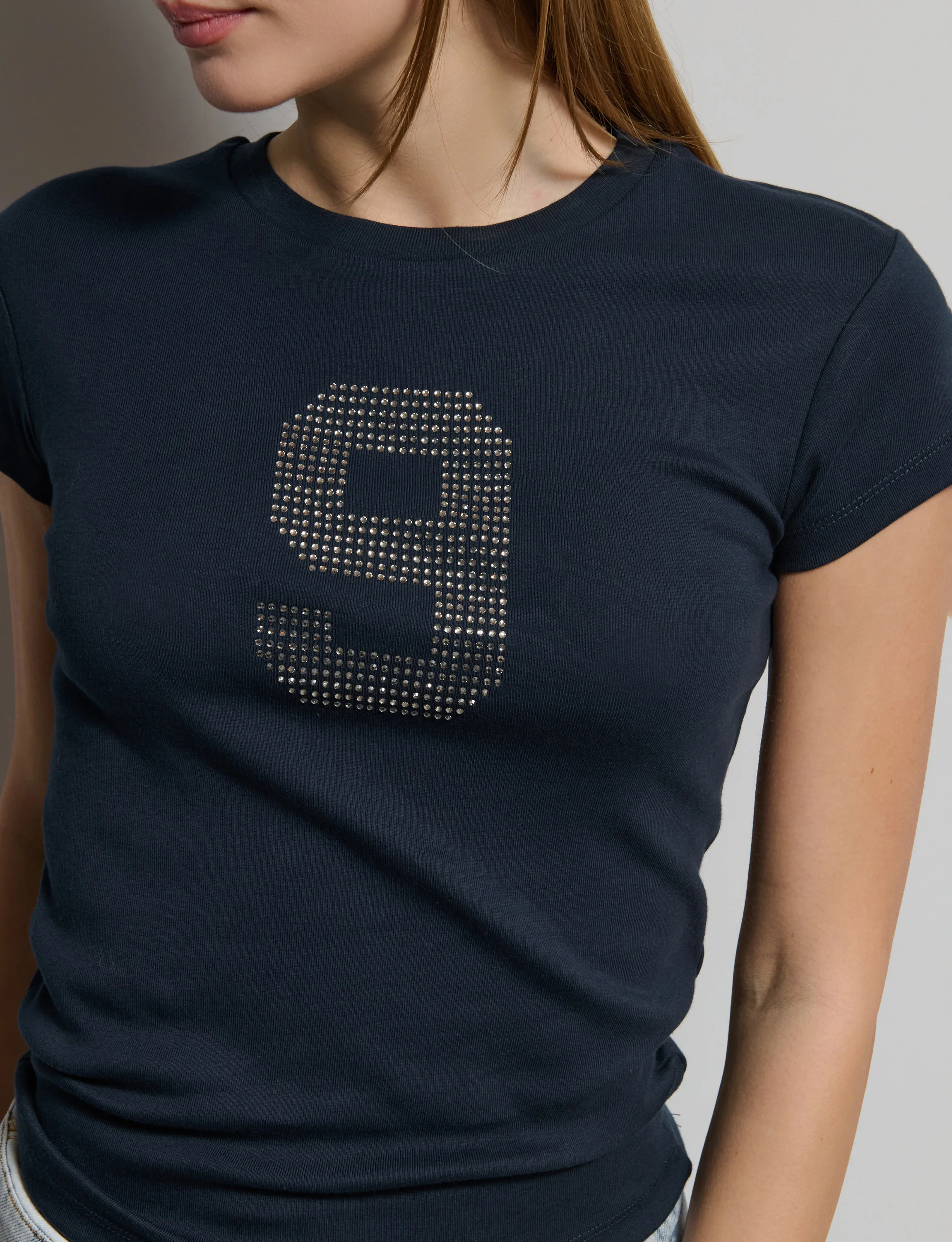 T-shirt blu navy con numero 9 in strass - Image 3