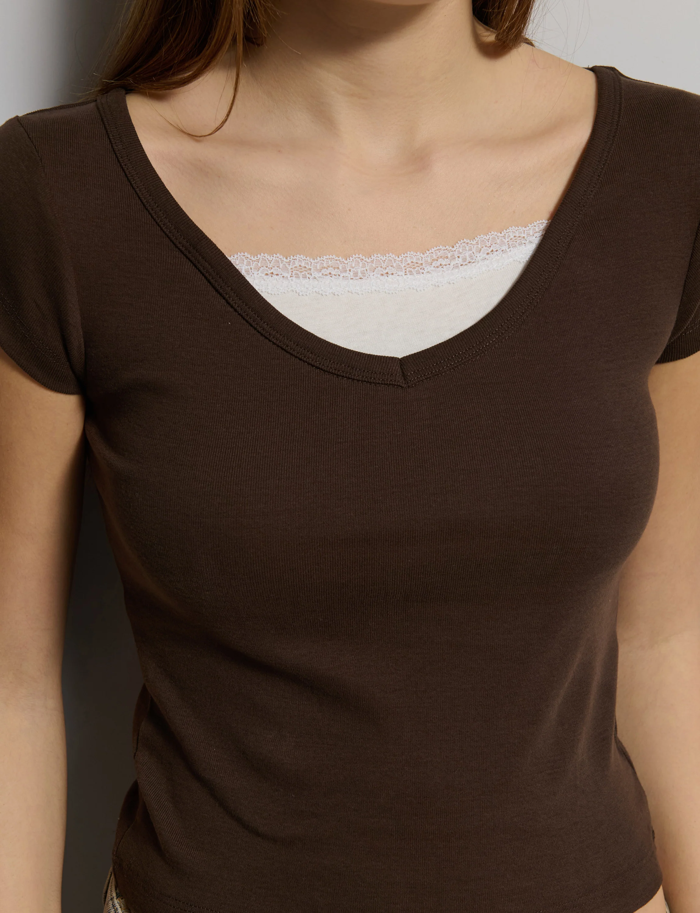 Top doppio marrone con pizzo - Image 2