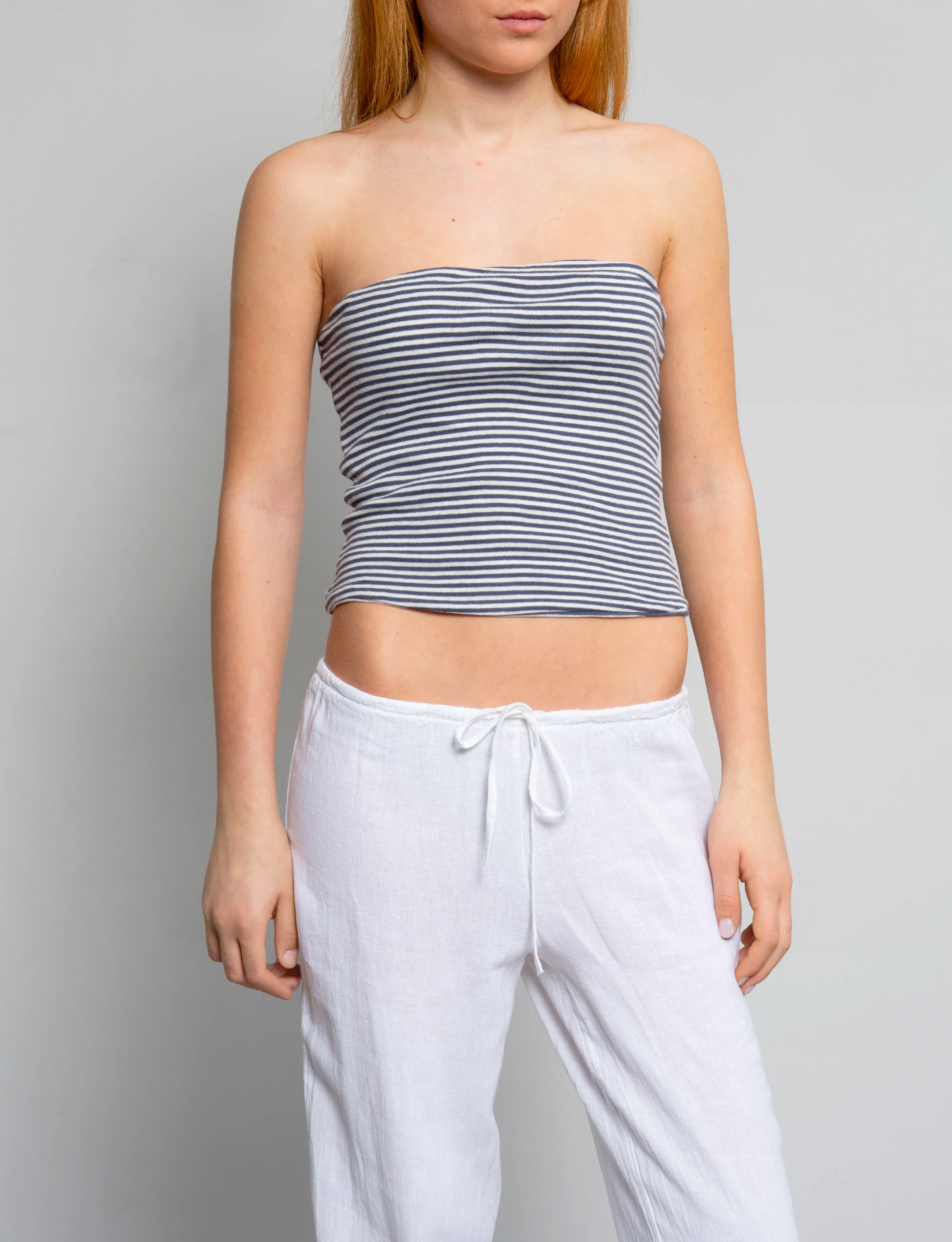 Top a fascia a righe blu