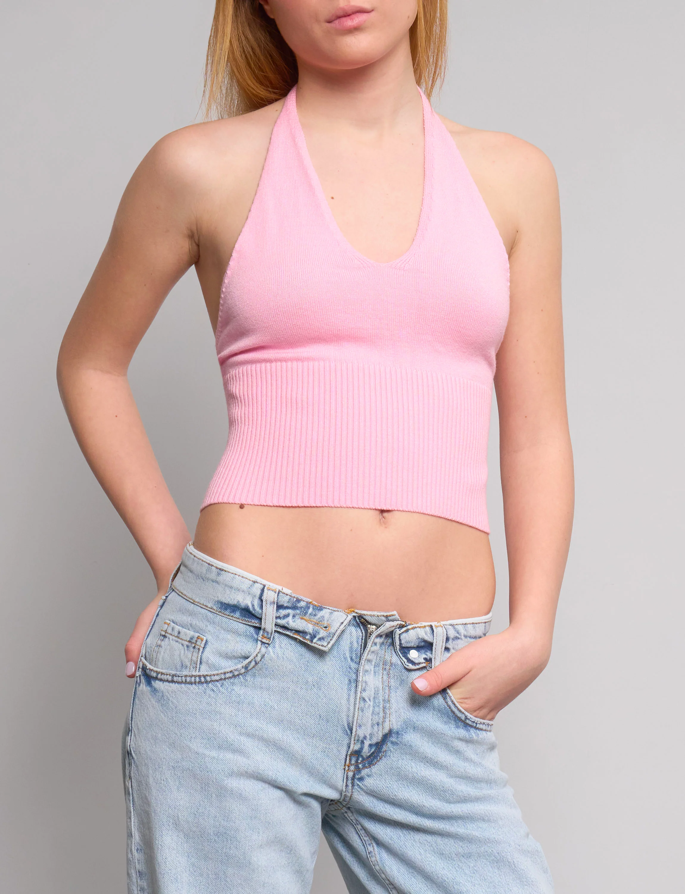 Top rosa in maglia con schiena scoperta - Image 3