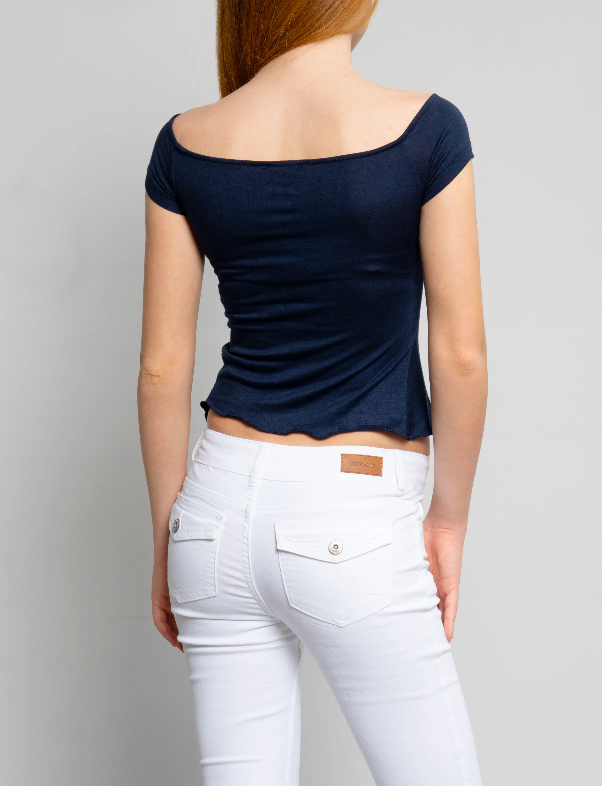 Top blu navy a spalle scoperte - Image 5