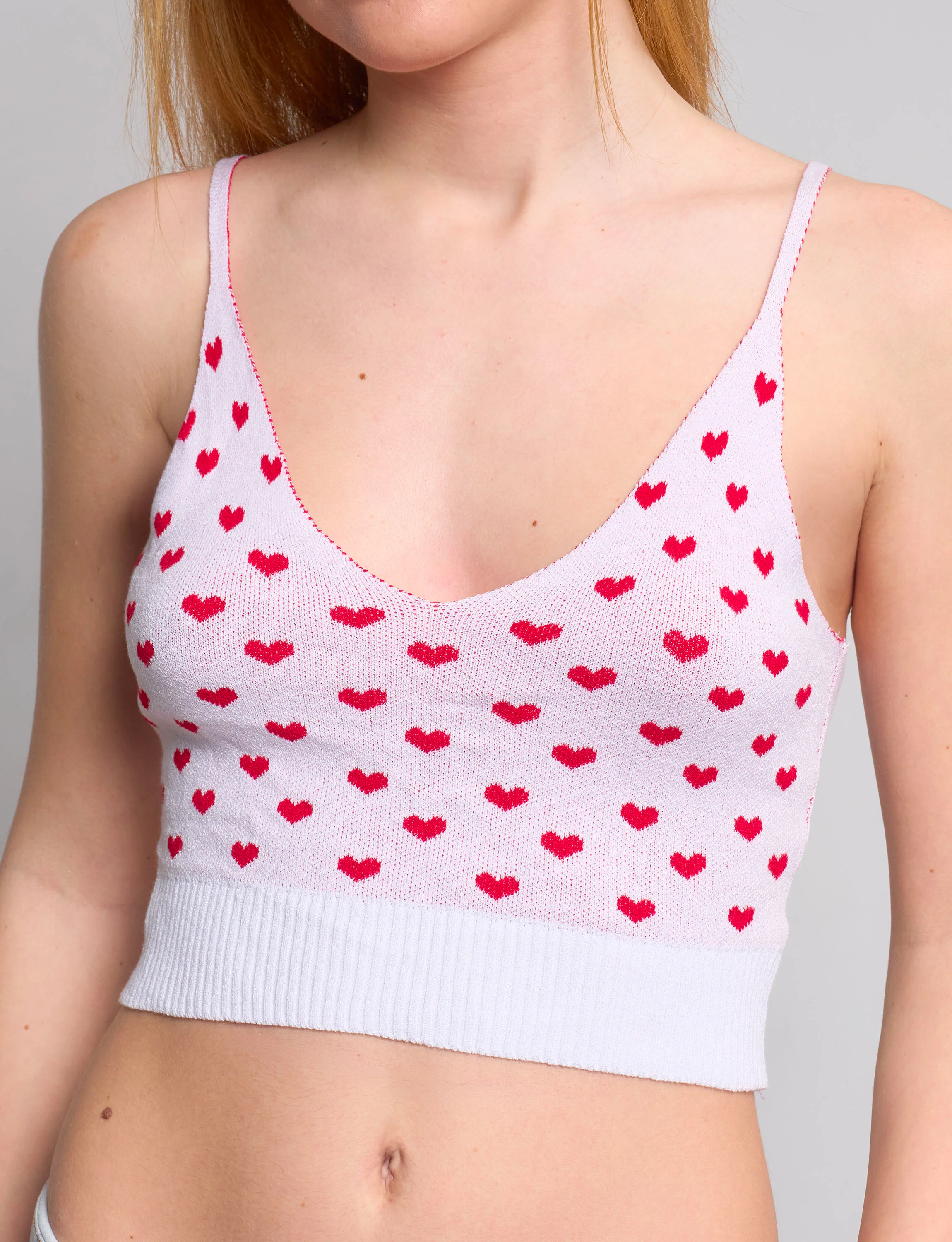 Top in maglia con cuoricini - Image 4