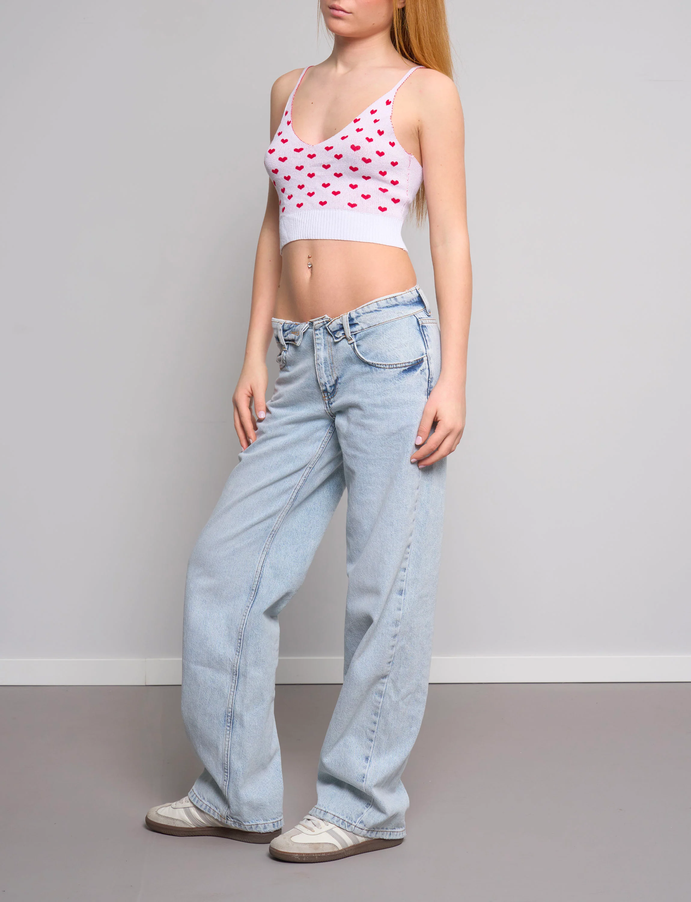Top in maglia con cuoricini - Image 6
