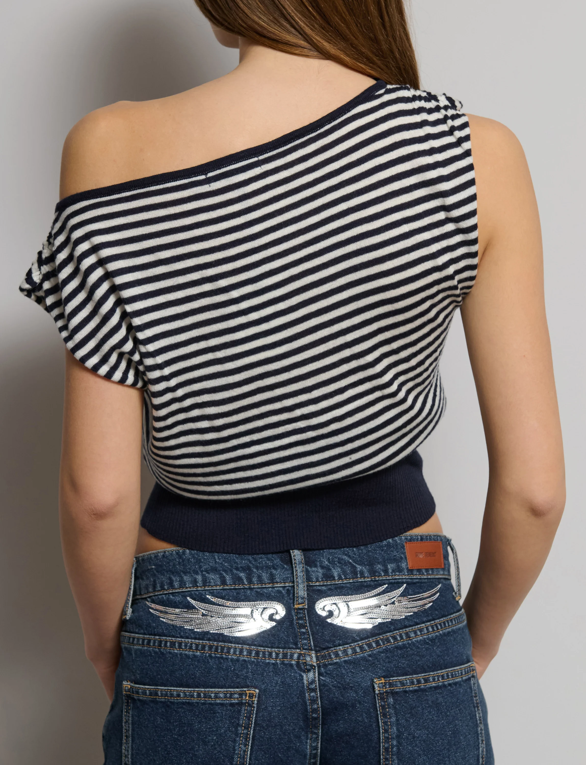 Top in maglia off-shoulder manica corta - Image 3
