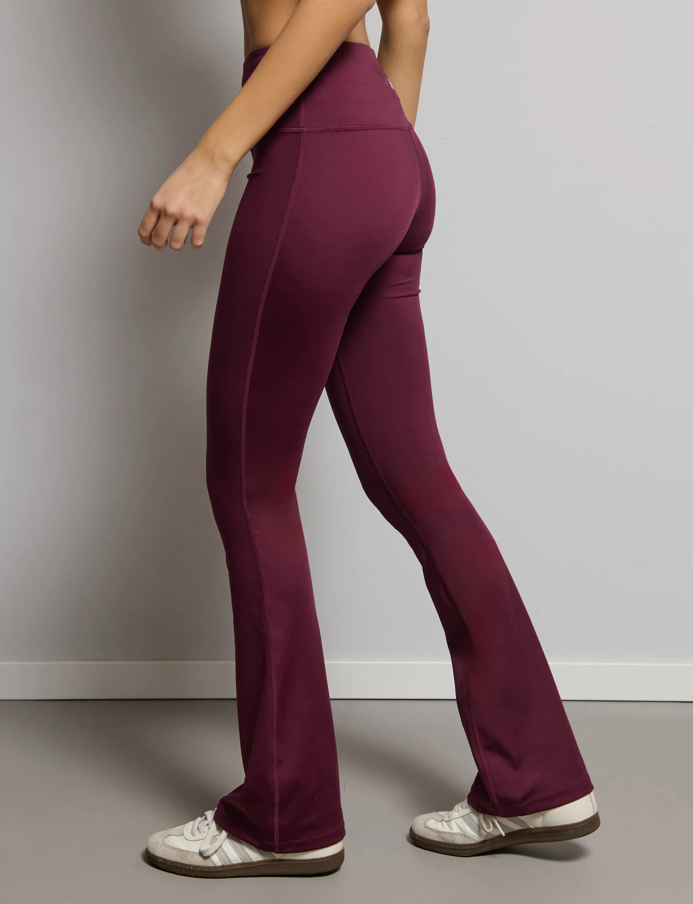 Yoga pant sportivo bordeaux - Image 3